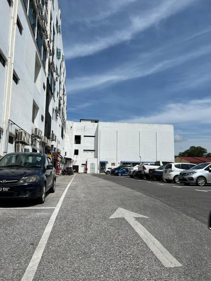 Samsara Studio Apartment At Kompleks Mutiara Gm Gua Musang Buitenkant foto