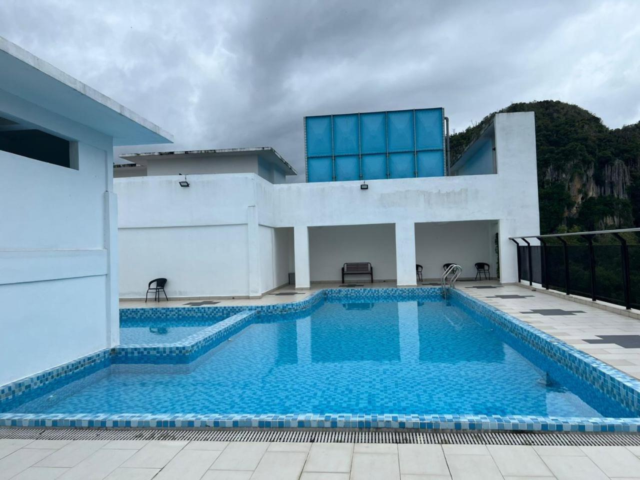 Samsara Studio Apartment At Kompleks Mutiara Gm Gua Musang Buitenkant foto